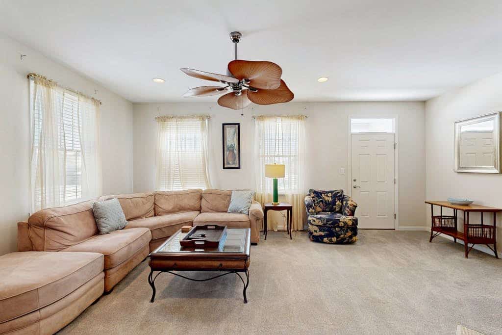 Bayside Resort townhouse w/community pools, hot tubs, tennis & on-site golf