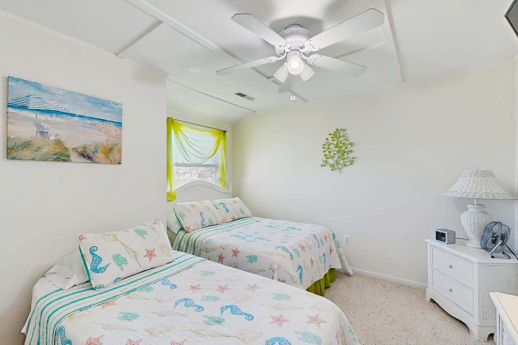 Mallard Lakes - 38082 Mockingbird Ln