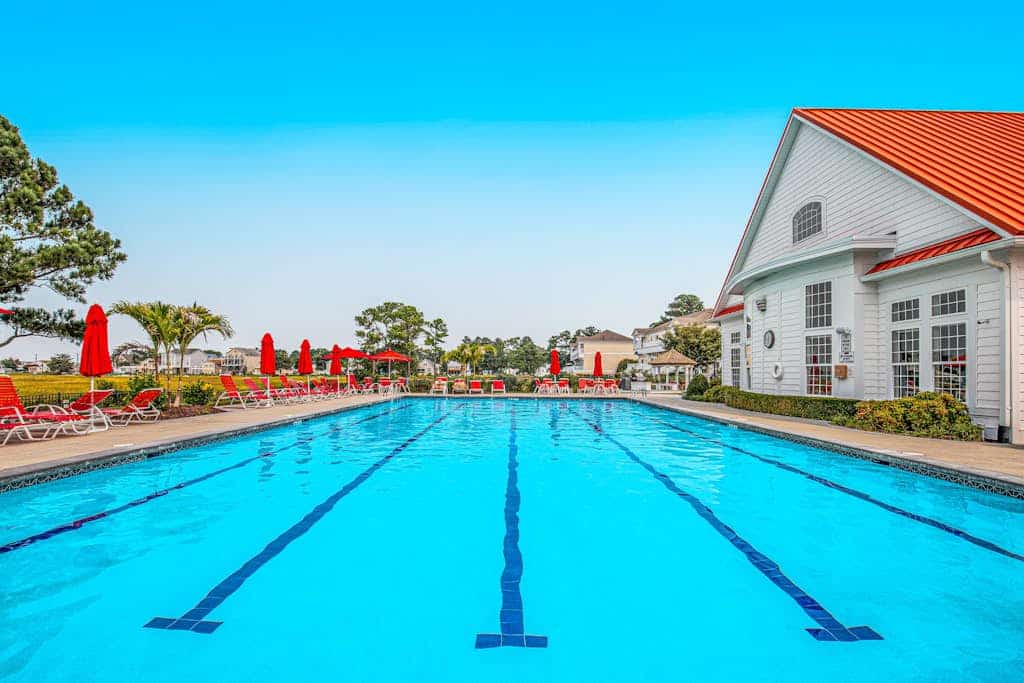 Bethany Lakes house with a community pool, gym, tennis & free WiFi