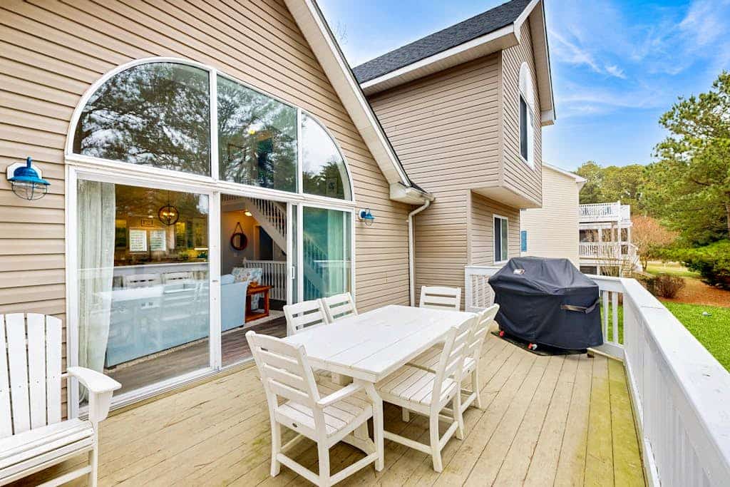 Salt Pond home with community pool, tennis court & gym access