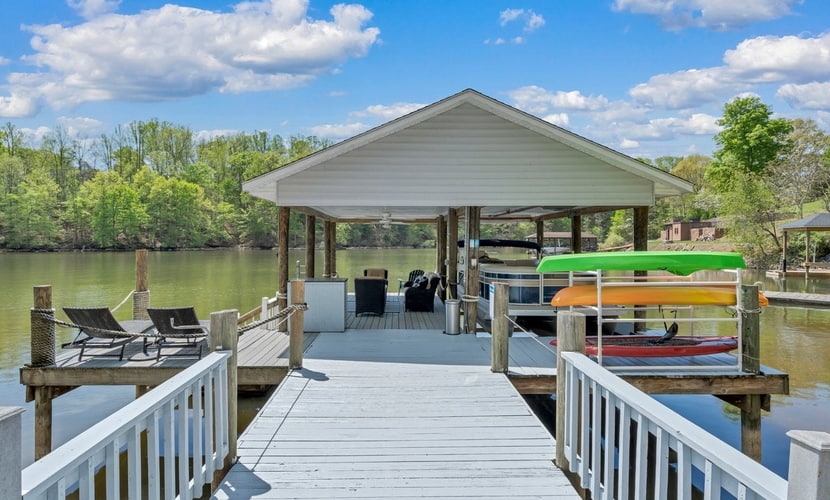 Ripple in Still Water - 5 bedroom with private dock!