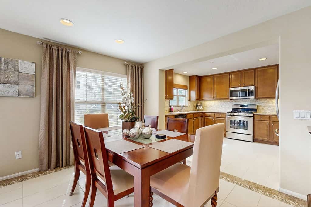 Casa Gregario - Beautiful Condo in Spanish Walk Neighborhood