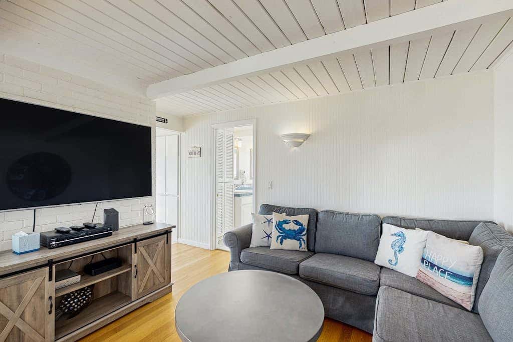Sunset Escape - Oceanfront Dog-Friendly Cottage, Bodega Bay