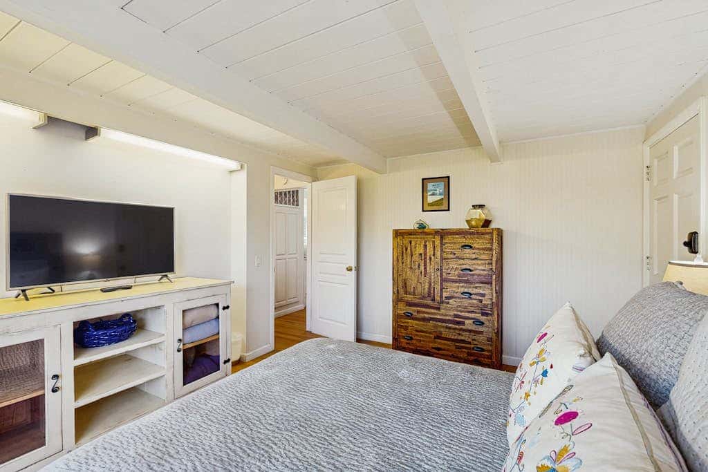 Sunset Escape - Oceanfront Dog-Friendly Cottage, Bodega Bay