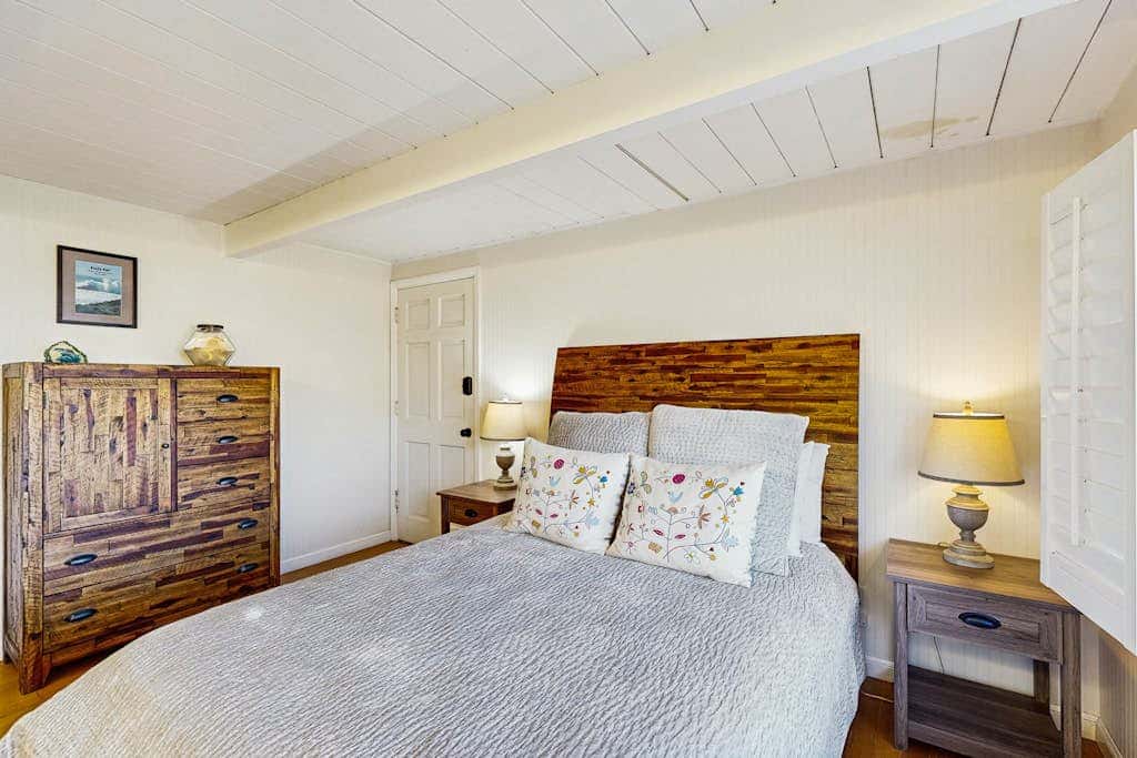 Sunset Escape - Oceanfront Dog-Friendly Cottage, Bodega Bay