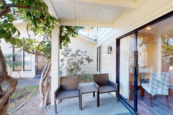 Sip morning coffee on the patio as the dawn round tees off across the golf course view, just off Silverado Trail and ten minutes from downtown Napa's tasting rooms. This 1BR condo for two pairs a king bedroom with a gas fireplace, full kitchen, and two private patios. Steps from the seasonal community pool, with Silverado Market & Bakery a short walk away.