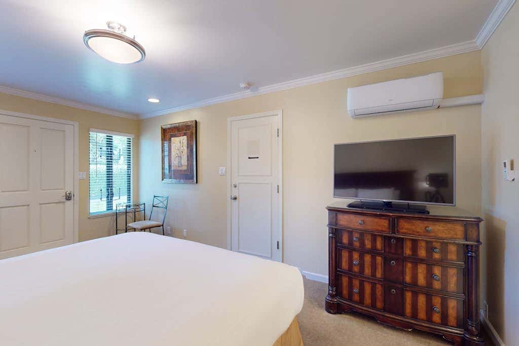 Silverado Resort and Spa - Upscale Studio with Private Patio at Silverado Resort