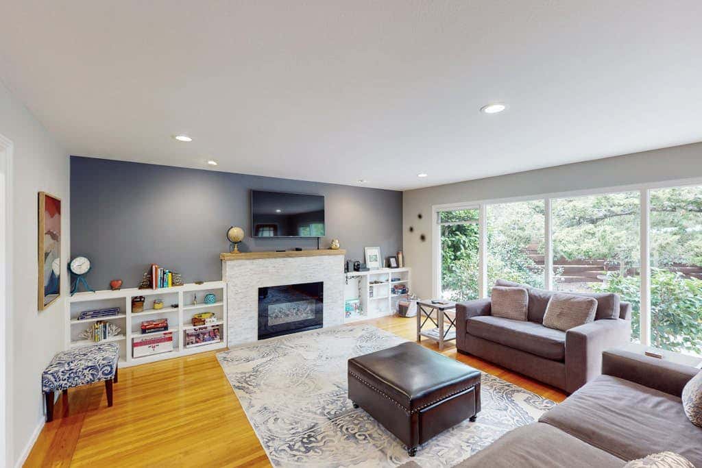 Jewell Dreams - Renovated Santa Rosa Ranch with Private Patio & Central AC
