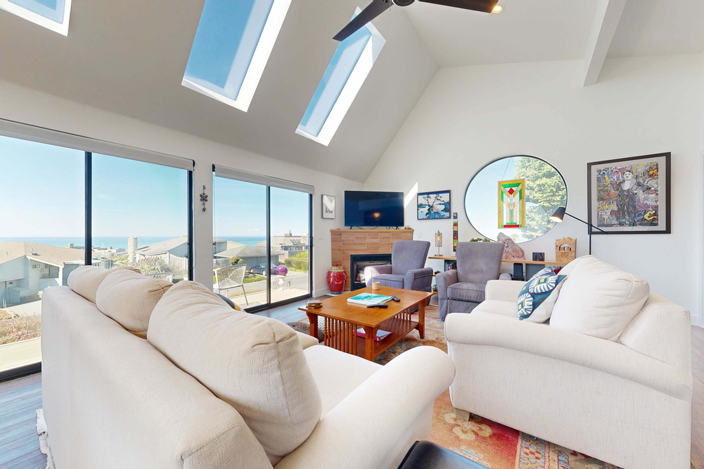 Casa Playa - Bodega Bay Oceanview Home near Golf Course