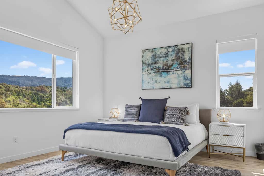 Chardonnay Getaway - Glen Ellen Dog-Friendly Hillside Retreat with Hot Tub & Valley Views