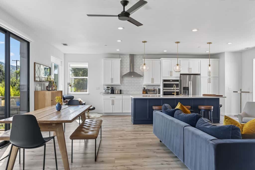 Chardonnay Getaway - Glen Ellen Dog-Friendly Hillside Retreat with Hot Tub & Valley Views