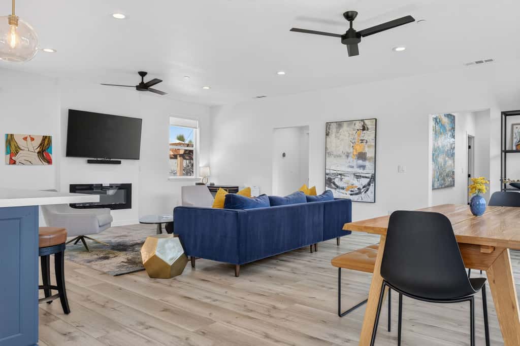 Chardonnay Getaway - Glen Ellen Dog-Friendly Hillside Retreat with Hot Tub & Valley Views