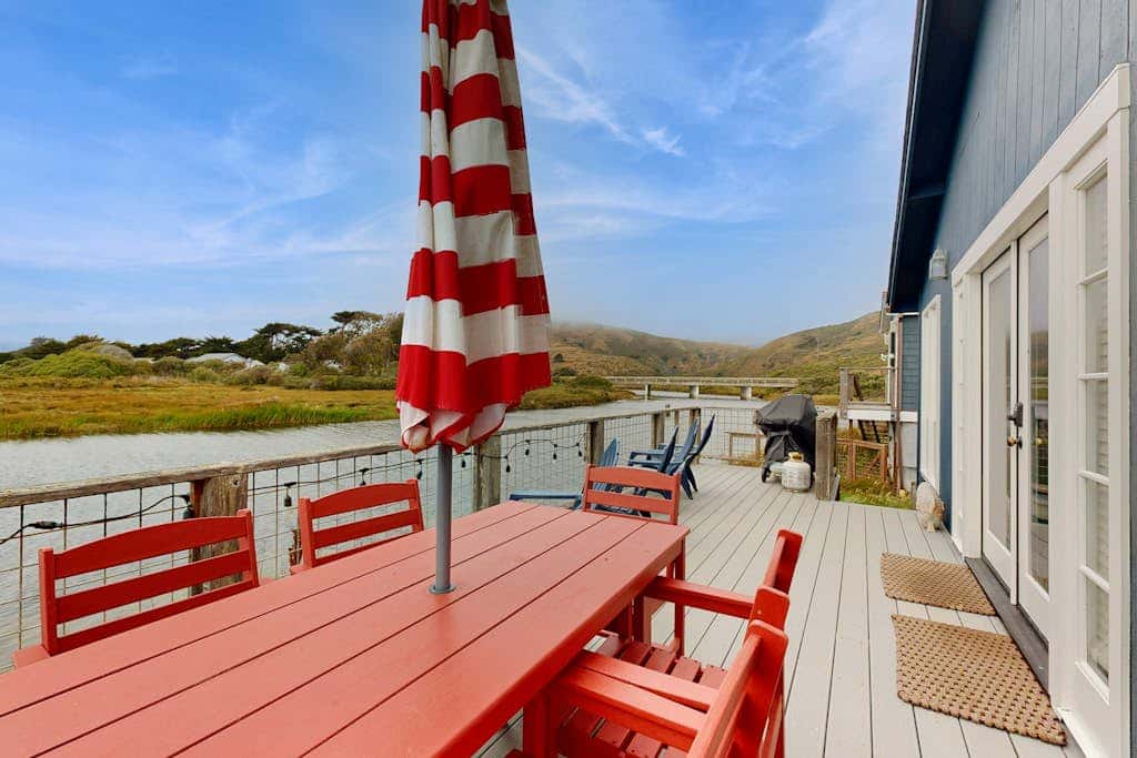 Mar-Tiny - Bodega Bay Salmon Creek Waterfront Cottage for Two and Dogs