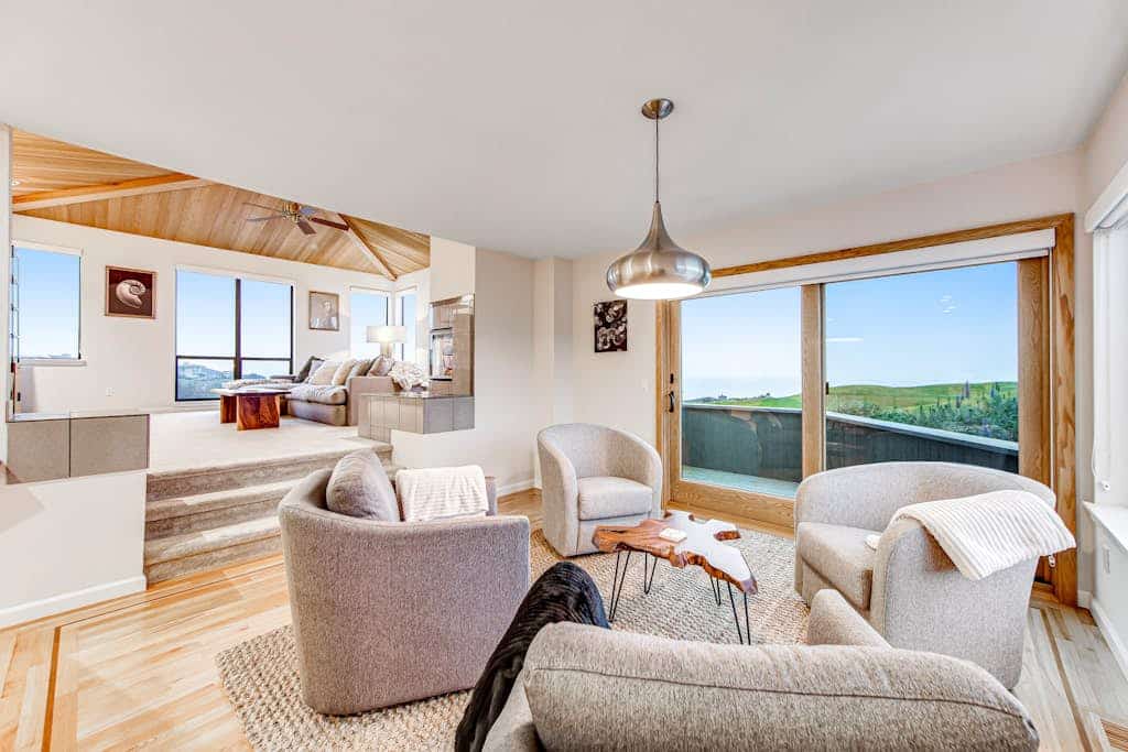 Wake to panoramic views of the Pacific and Tomales Point from your private balcony. This recently updated 3-bedroom home overlooks the 7th green at The Links, with sweeping ocean vistas from every level. Soak in the jetted tub after exploring tide pools at nearby Pinnacle Gulch Trail (0.2 mi). Watch gray whales from Bodega Head (2.2 mi) or grab legendary crab sandwiches at Fishetarian Fish Market (1.7 mi). Your coastal escape awaits where the golf course meets the sea.