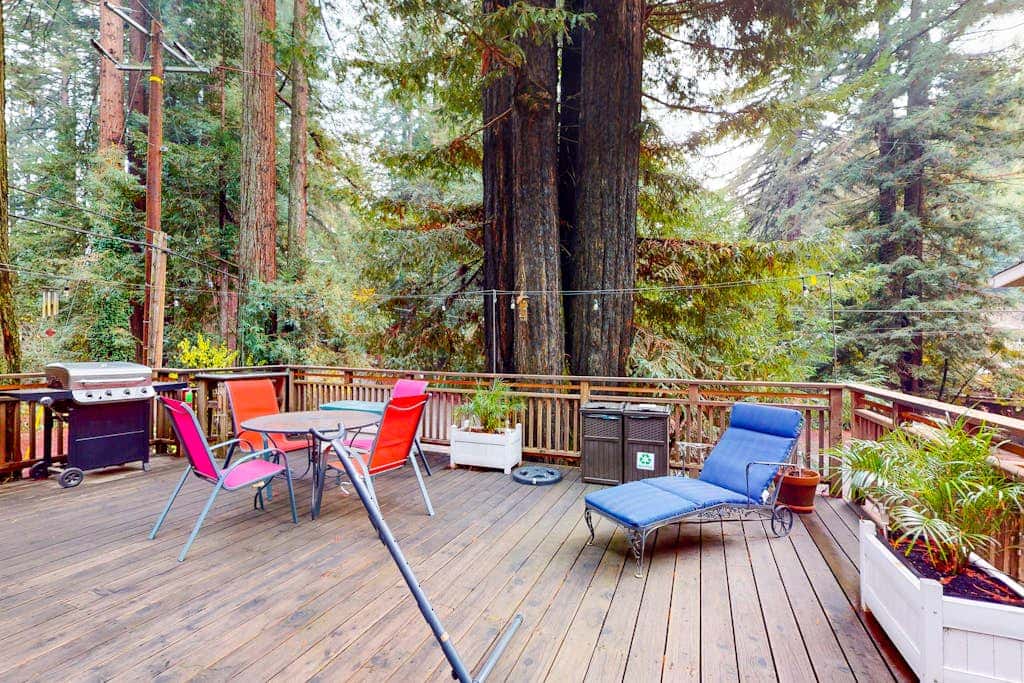 River Paradise - Guerneville Dog-Friendly Redwood Retreat with Hot Tub & Pool