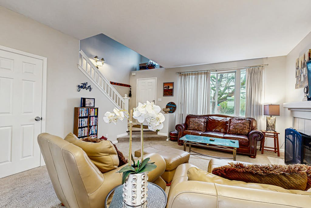 The Grape Escape - Dog-Friendly Santa Rosa Home near Wineries