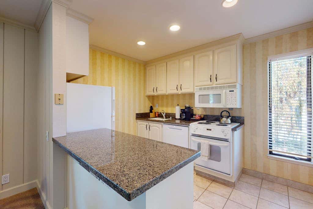 Silverado Resort and Spa 221 - Napa Silverado Resort Condo near Pool and Wineries