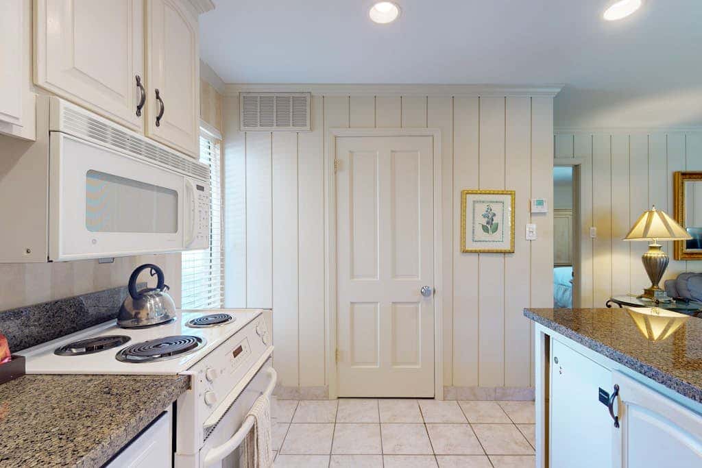 Silverado Resort and Spa 221 - Napa Silverado Resort Condo near Pool and Wineries