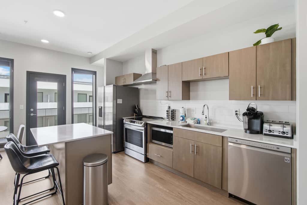 Luxury Escape with Pool & Fitness Center Access
