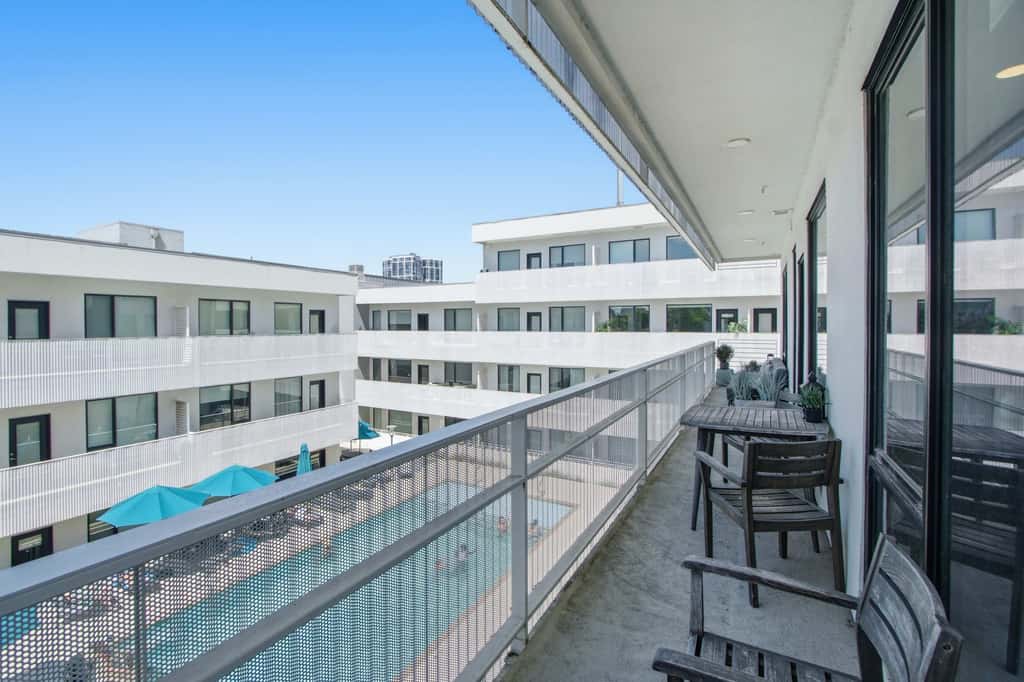 Luxury Escape with Pool & Fitness Center Access