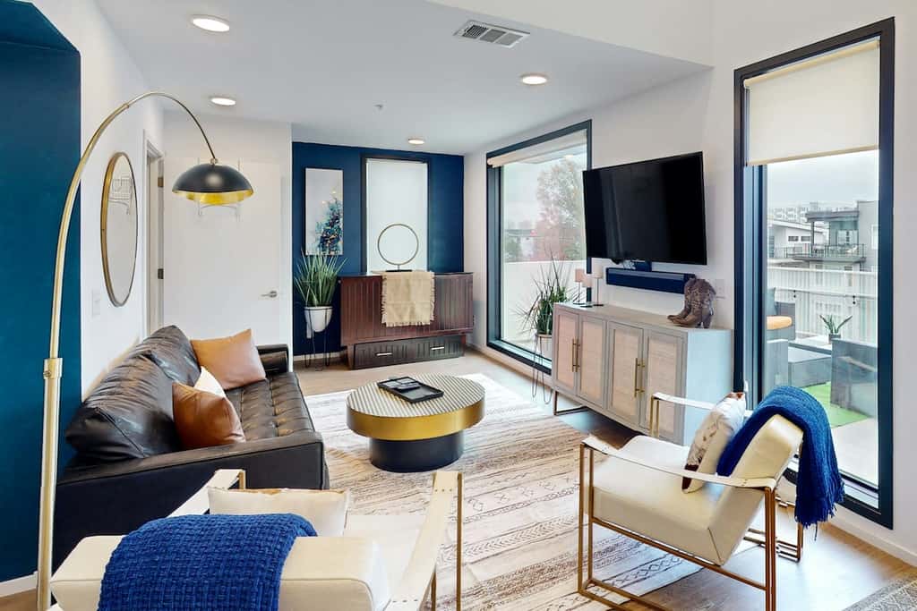 Chic Music City Hideaway, Deck, Pool & Gym Access