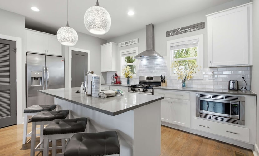 Stay in a brand-new 2BR condo in East Nashville’s trendy Five Points, just 2 miles from downtown & Broadway. This modern retreat features private balconies, open-concept living, fast WiFi, Roku TVs, and a fully equipped kitchen. Sleeps 6 with sofa beds, plus in-unit washer/dryer. Walk to local bars, coffee shops & restaurants while enjoying a stylish, comfortable Nashville getaway.