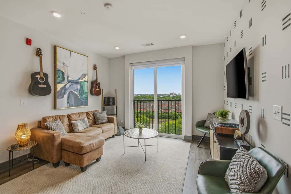 Modern Nashville Condo Near Broadway & The Gulch