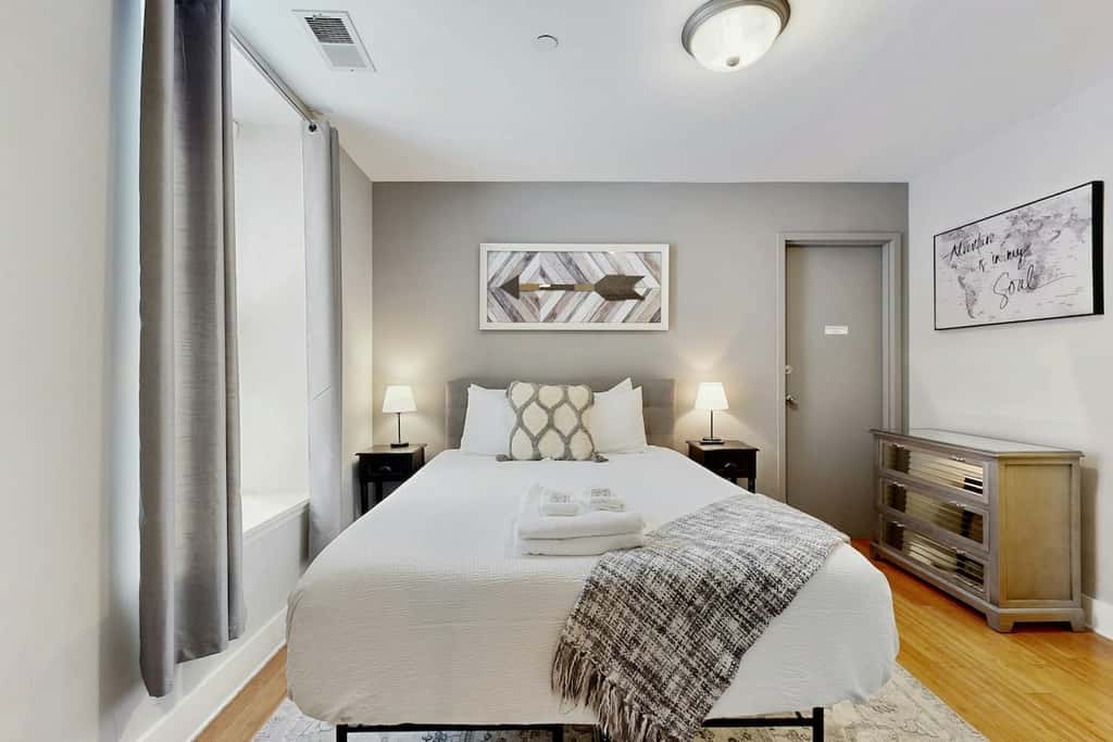 Renovated Downtown Nashville Apartment + Elevator