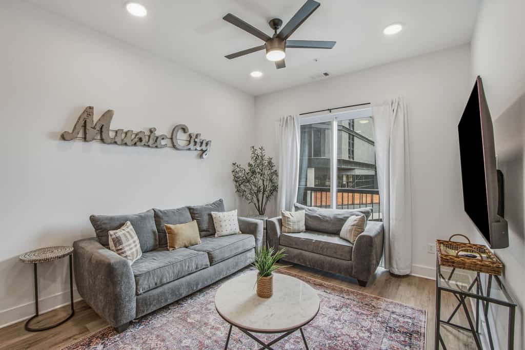 Dog-ok! Condo with Rooftop Deck Access, Sleeps 8