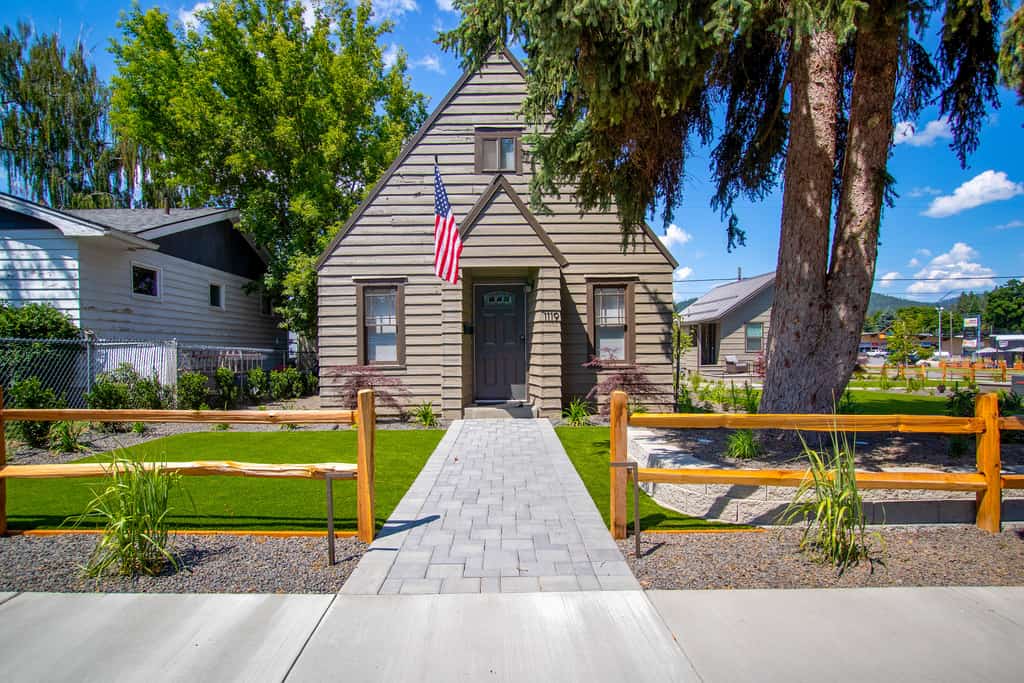 Two Private Cottages, One Shared Backyard—Perfect for Groups Who Want Space & Connection

Your private gateway to downtown Coeur d'Alene starts here: two fully independent side-by-side cottages with zero shared walls, each with its own kitchen, bathroom, and entrance. Sleep 8 guests across 3 bedrooms while maintaining the independence every group craves. Blocks from restaurants, under 15 minutes' walk to City Beach, and a shared fire pit where both families naturally gather each evening. This is group travel solved.