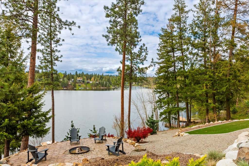Lake Cabin with Private Dock, Hot Tub & Fire Pit