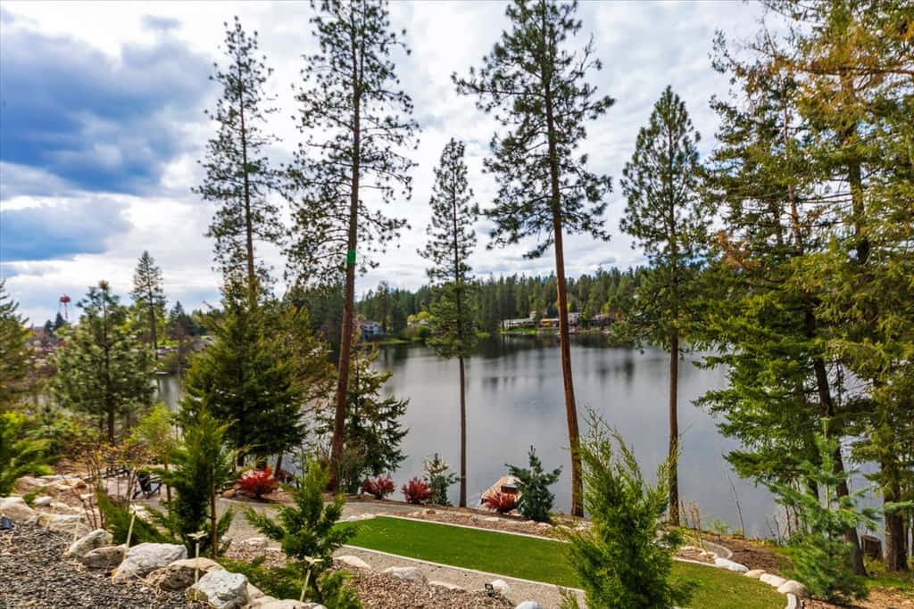 Lake Cabin with Private Dock, Hot Tub & Fire Pit