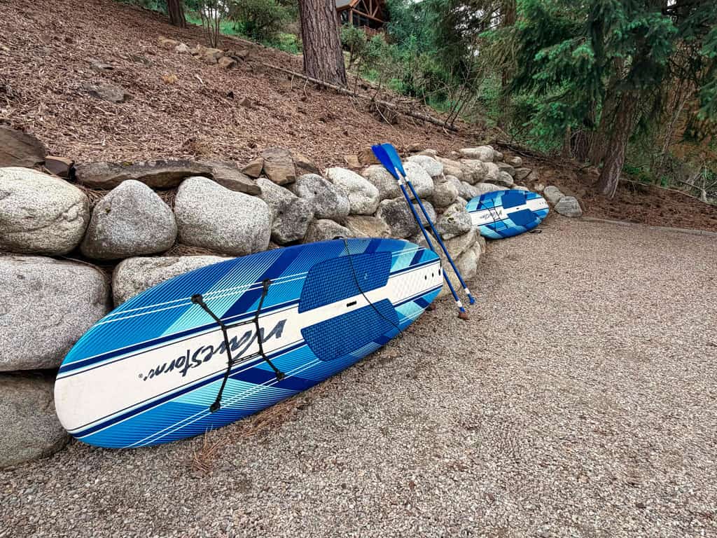 Enjoy a quiet stay surrounded by towering pines and the beauty of Avondale Lake in this brand-new 720-square-foot ADU. This private 2BR/1BA guest home sits on the owner’s nearly one-acre property with its own entrance, outdoor space, and lake access. Paddleboard, kayak, or fish on the non-motorized lake, then have full access to relax in the hot tub  or gather around the fire pit that is on the owners property. With modern comforts, nearby golf and dining, and complimentary Tour CDA perks, it’s an ideal North Idaho getaway!