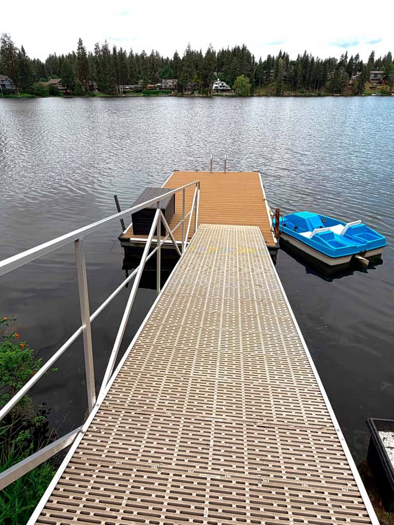Lake Cabin with Private Dock, Hot Tub & Fire Pit