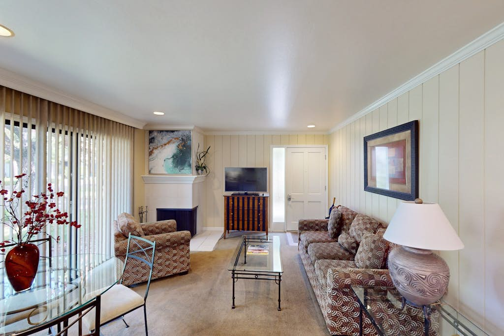 Silverado Resort and Spa 374 - Napa Silverado Trail Condo with Fireplace, Pool & EV Charger