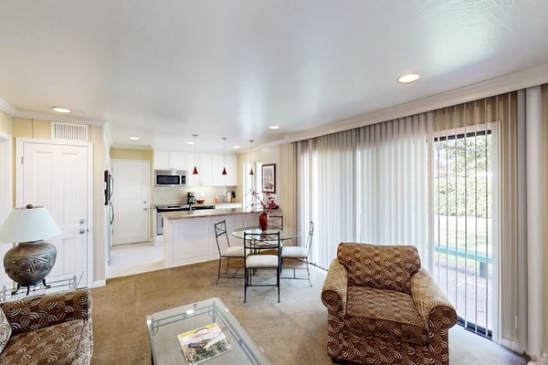 Sip morning coffee on the patio as the dawn round tees off across the Silverado fairway, then walk to Silverado Market & Bakery before a day on the Silverado Trail. This upgraded ground-floor 1BR condo sleeps 2 in a king bed, with a gas fireplace, golf course views, and a shared community pool steps from the door.