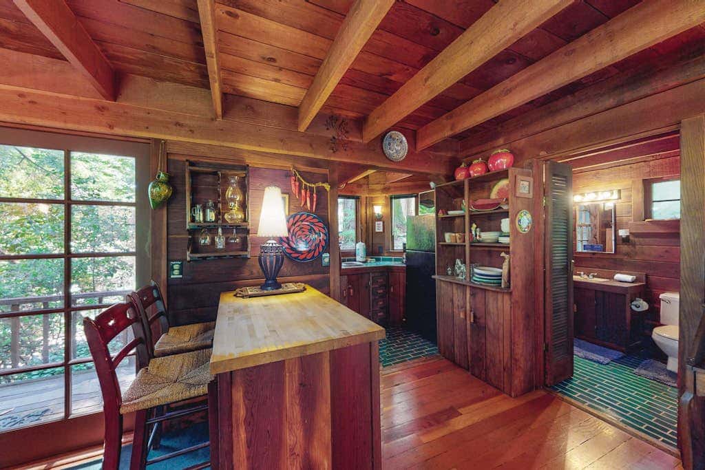 Dreamcatcher Cottage - Cazadero Dog-Friendly Cottage for Two with Hot Tub