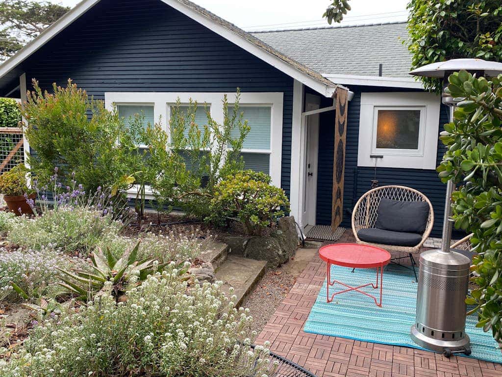 Surfer's Paradise - Bodega Harbour Dog-Friendly Bay View Bungalow with Sauna