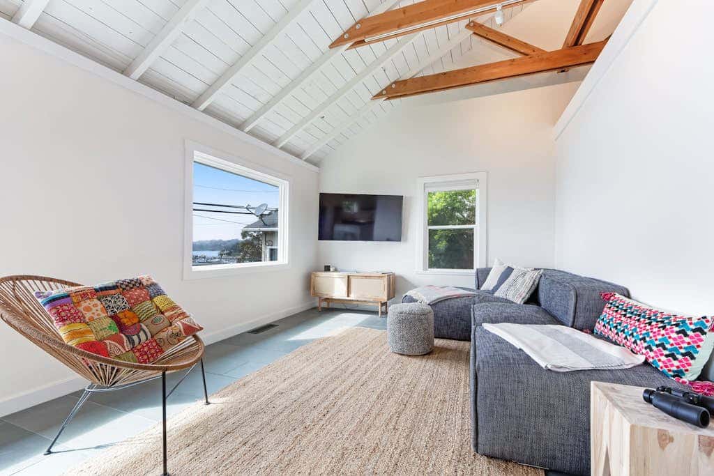 Surfer's Paradise - Bodega Harbour Dog-Friendly Bay View Bungalow with Sauna