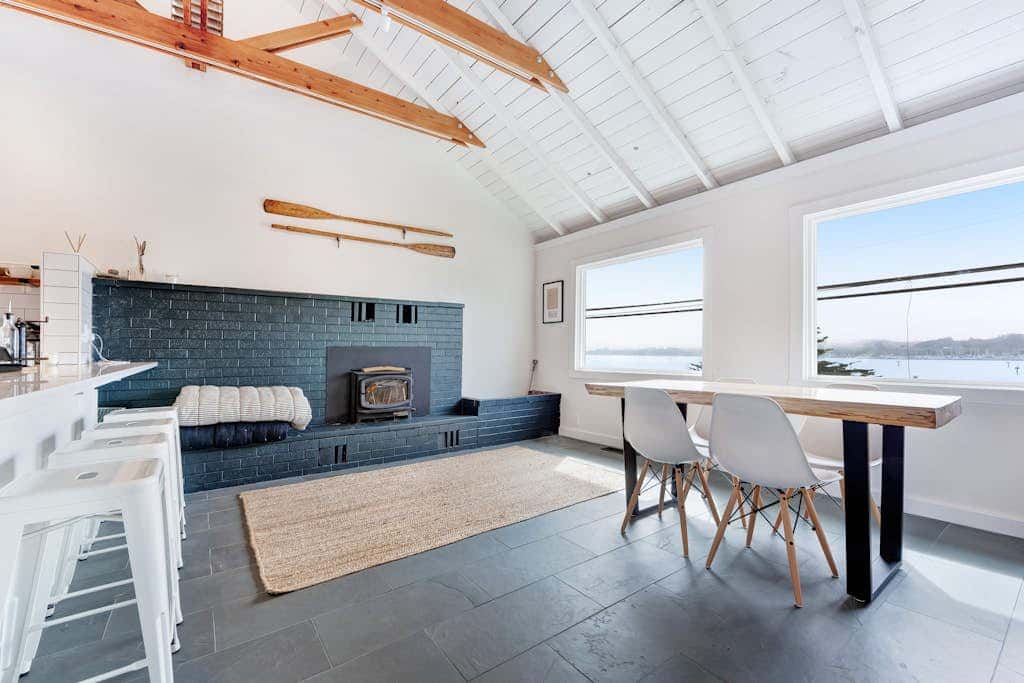 Surfer's Paradise - Bodega Harbour Dog-Friendly Bay View Bungalow with Sauna