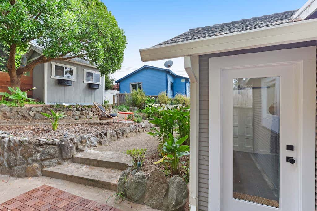 Surfer's Paradise - Bodega Harbour Dog-Friendly Bay View Bungalow with Sauna
