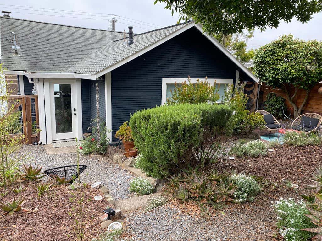 Surfer's Paradise - Bodega Harbour Dog-Friendly Bay View Bungalow with Sauna