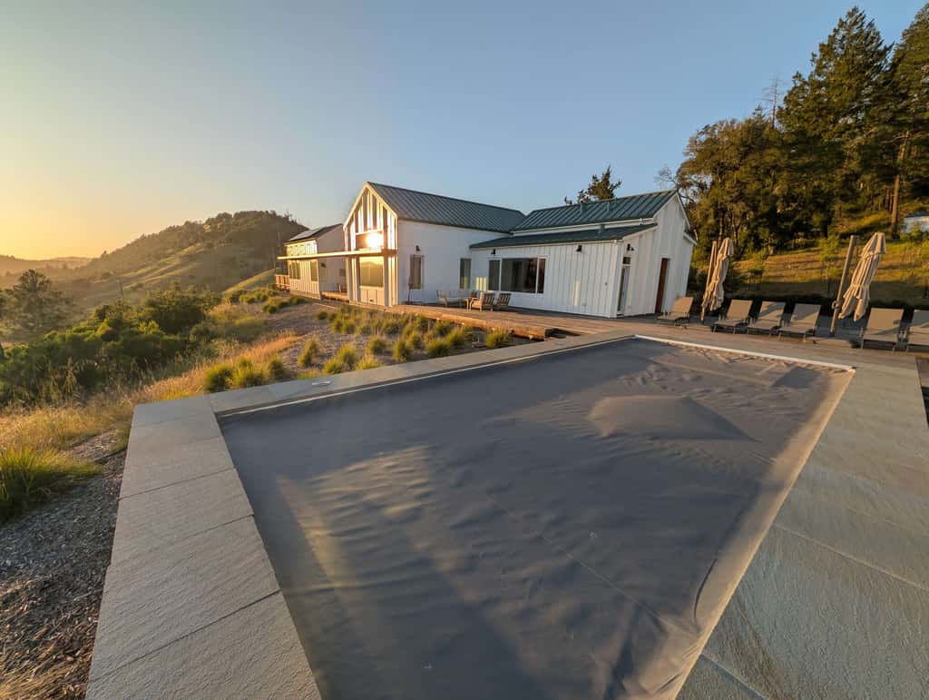 Franz Valley Escape - Calistoga Hilltop Home with Pool, Hot Tub and Vineyard Views