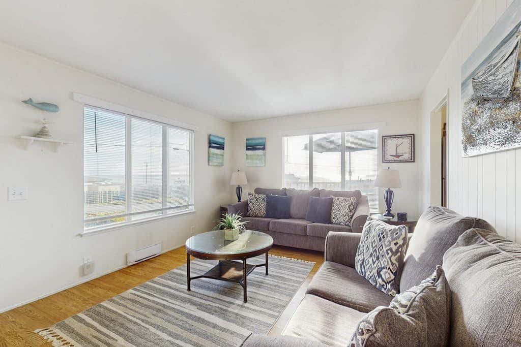 Coastal Dream - Bodega Bay Dog-Friendly Ocean-View Cottage with Hot Tub