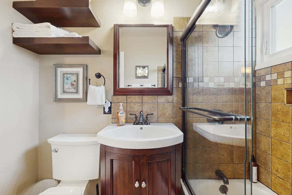 Coastal Dream - Bodega Bay Dog-Friendly Ocean-View Cottage with Hot Tub