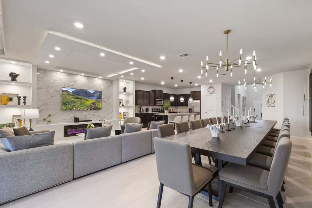 Modern Luxury House at Windsor Island