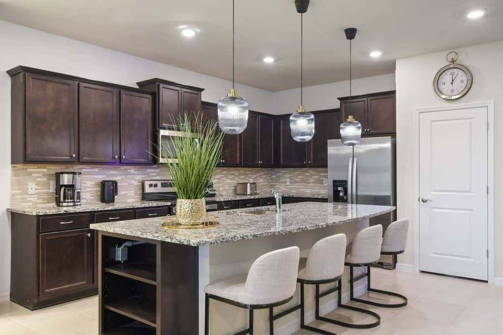 Modern Luxury House at Windsor Island