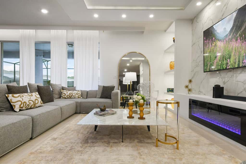 Modern Luxury House at Windsor Island