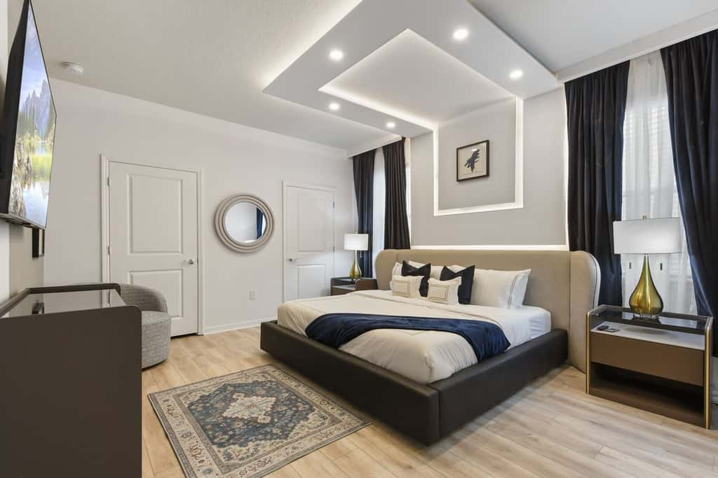 Modern Luxury House at Windsor Island