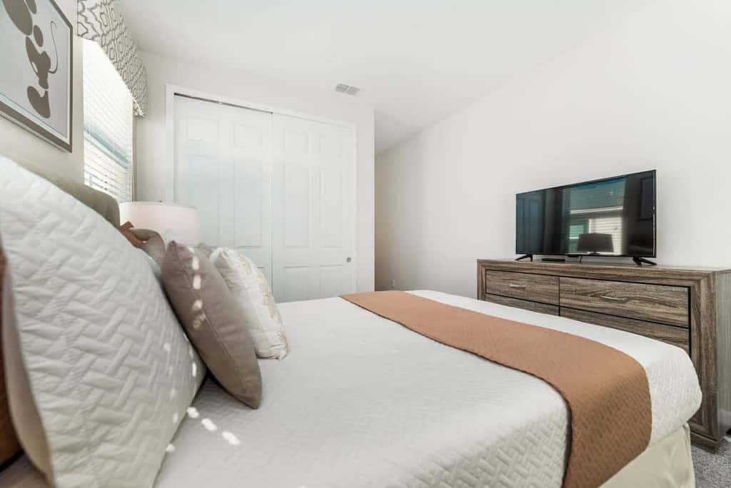 Beautiful and Spacious Home at Kissimmee
